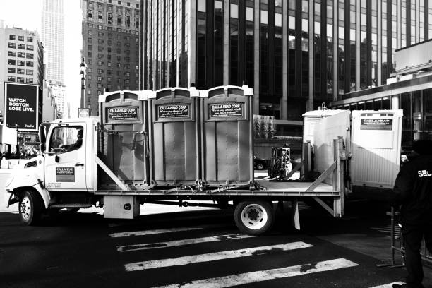 Best Portable restroom trailer rental  in Bend, OR
